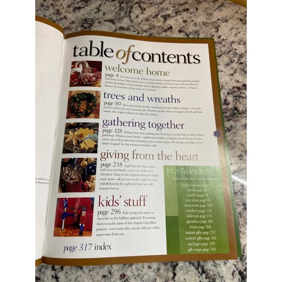 Better Homes & Gardens Holiday Inspirations 2001 HC Crafts, Decor & Recipes - Picture 4 of 8